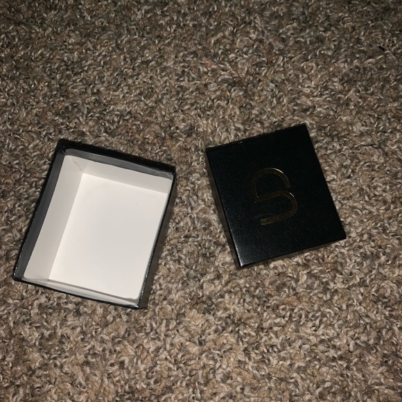 Ultra Diamonds Box - Picture 2 of 5